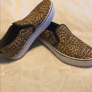 Vans Asher Leopard Platform Slip On Sneakers